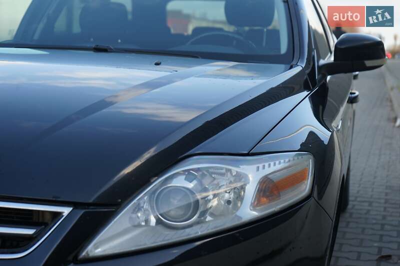 Универсал Ford Mondeo 2014 в Луцке