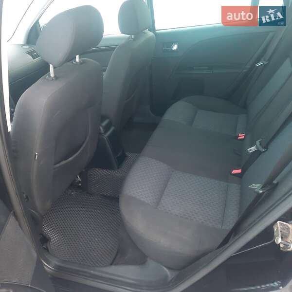 Универсал Ford Mondeo 2003 в Сторожинце фото 6 Универсал Ford Mondeo 2003 в Сторожинце
