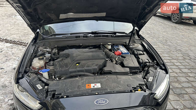 Лифтбек Ford Mondeo 2015 в Киеве фото 5 Лифтбек Ford Mondeo 2015 в Киеве