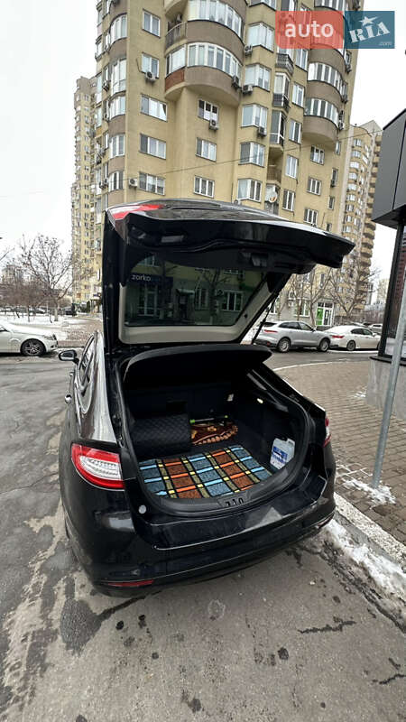 Лифтбек Ford Mondeo 2015 в Киеве фото 13 Лифтбек Ford Mondeo 2015 в Киеве