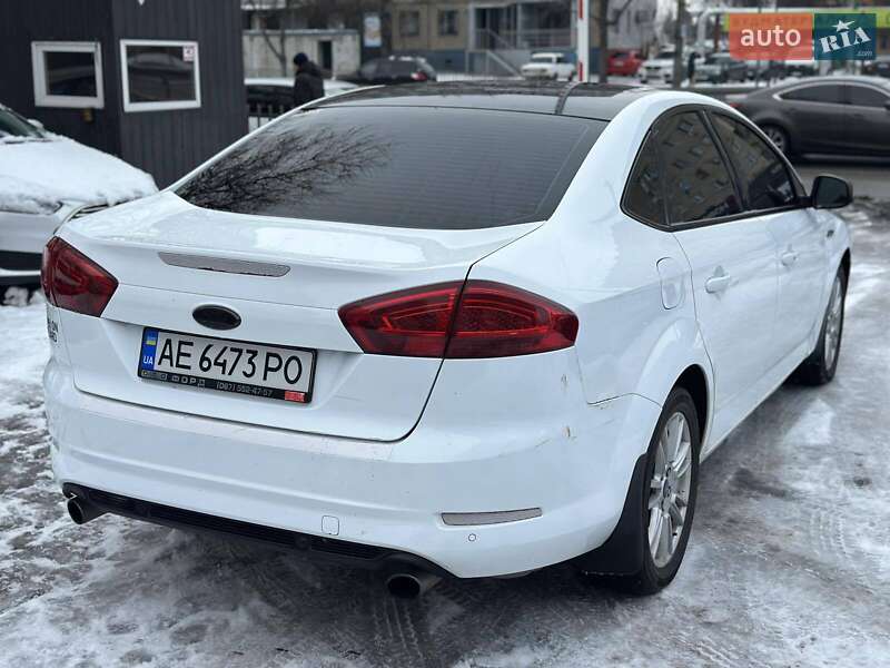 Седан Ford Mondeo 2011 в Дніпрі