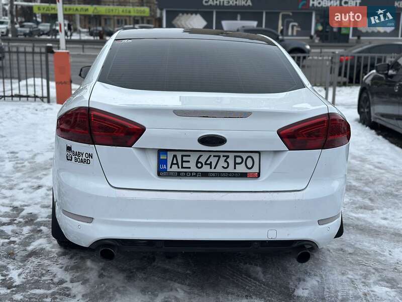 Седан Ford Mondeo 2011 в Дніпрі
