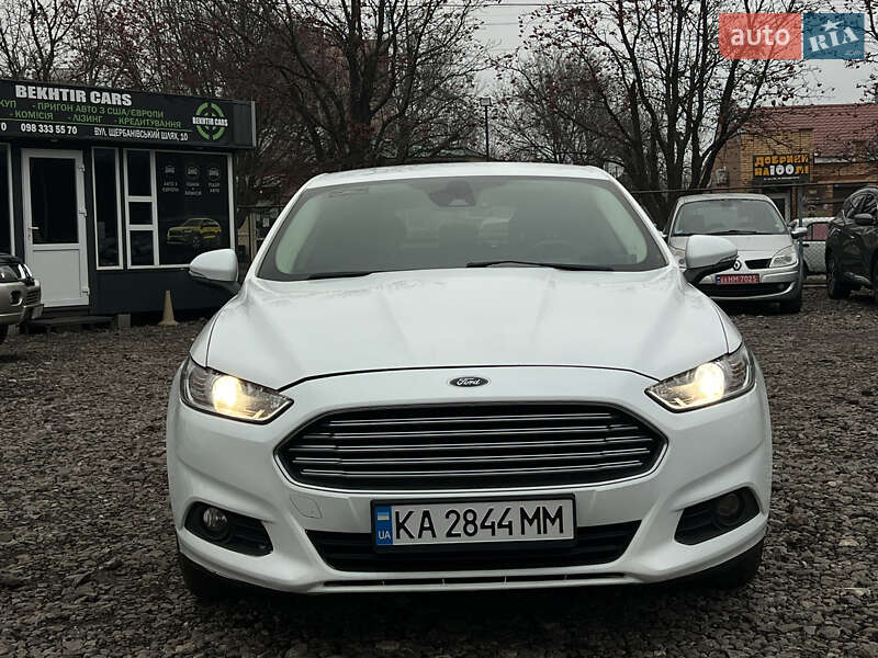 Седан Ford Mondeo 2017 в Миргороде