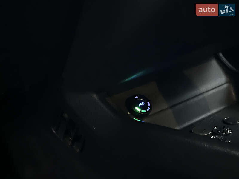 Седан Ford Mondeo 2017 в Миргороде