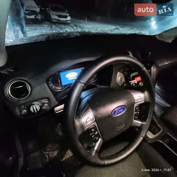 Седан Ford Mondeo 2011 в Киеве