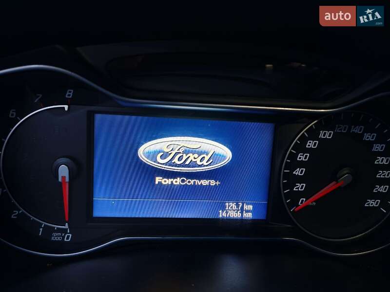 Седан Ford Mondeo 2011 в Глухове