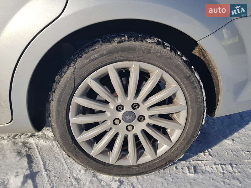 Універсал Ford Mondeo 2013 в Рівному