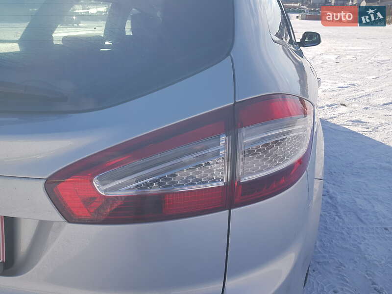 Універсал Ford Mondeo 2013 в Рівному