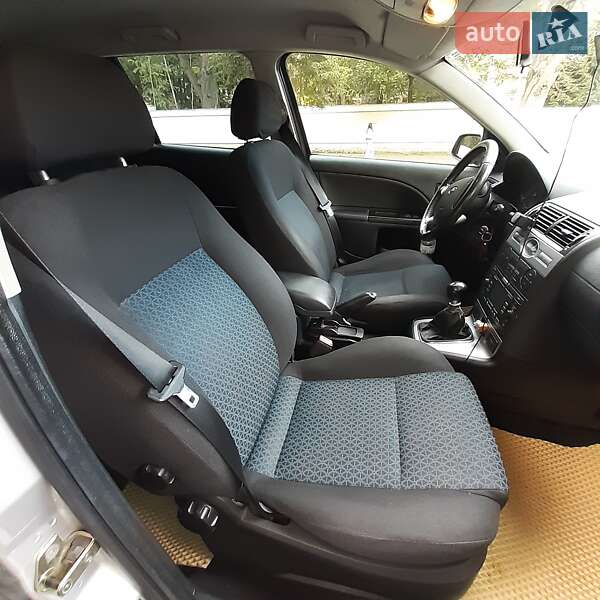 Универсал Ford Mondeo 2006 в Черновцах