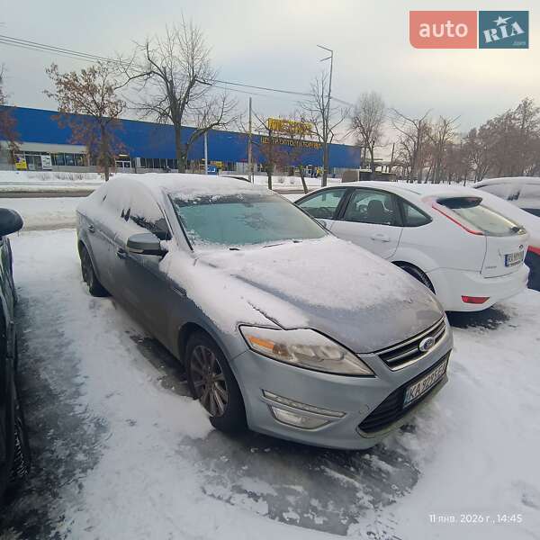 Седан Ford Mondeo 2011 в Киеве