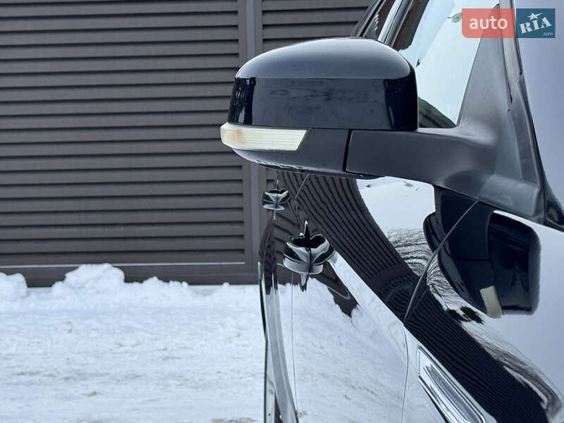 Универсал Ford Mondeo 2011 в Стрые