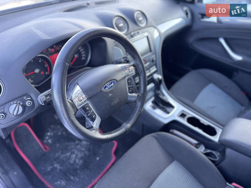 Универсал Ford Mondeo 2011 в Ивано-Франковске