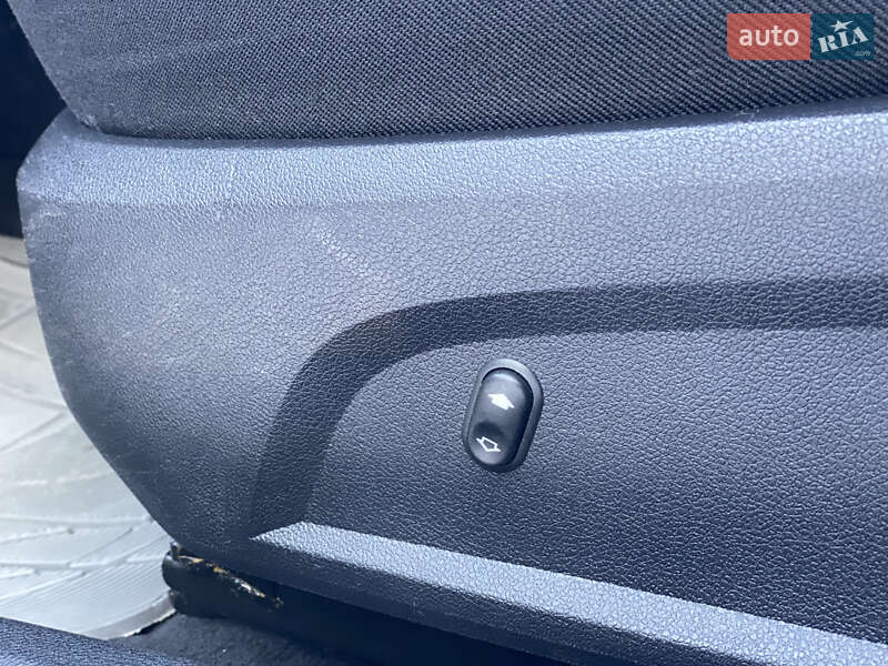 Лифтбек Ford Mondeo 2004 в Житомире