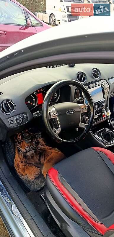 Лифтбек Ford Mondeo 2009 в Желтых Водах