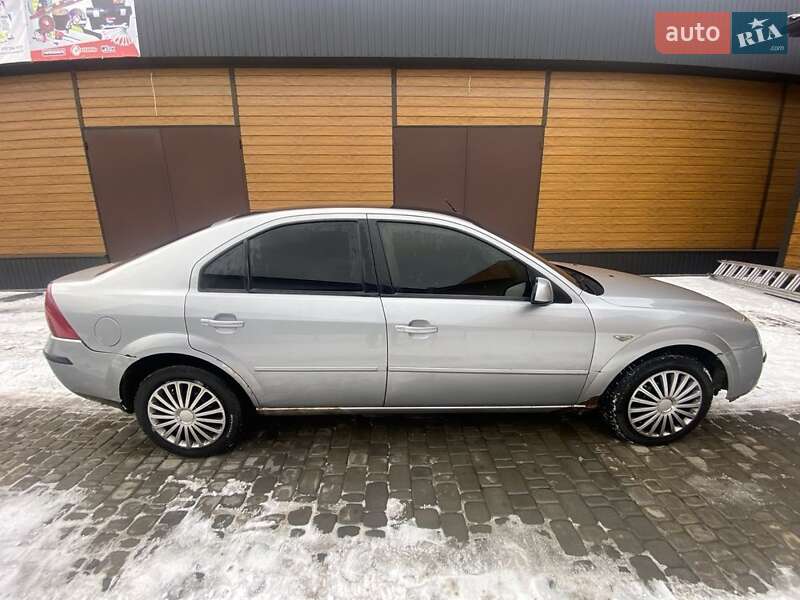 Лифтбек Ford Mondeo 2005 в Первомайске