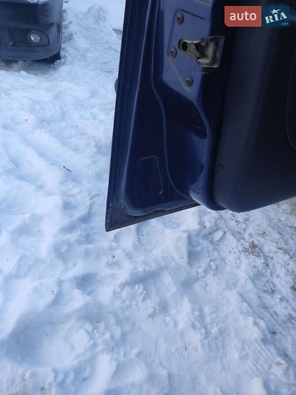 Ліфтбек Ford Mondeo 2001 в Павлограді