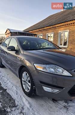 Седан Ford Mondeo 2011 в Полтаве