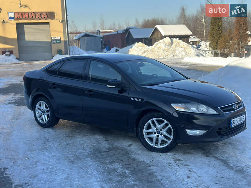 Седан Ford Mondeo 2011 в Ивано-Франковске