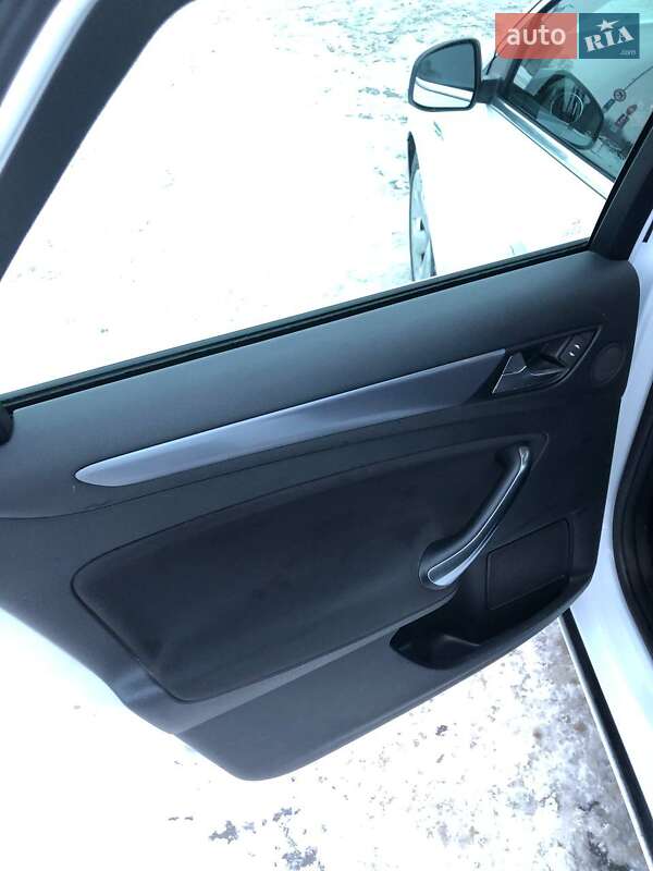 Універсал Ford Mondeo 2013 в Луцьку фото 17 Універсал Ford Mondeo 2013 в Луцьку