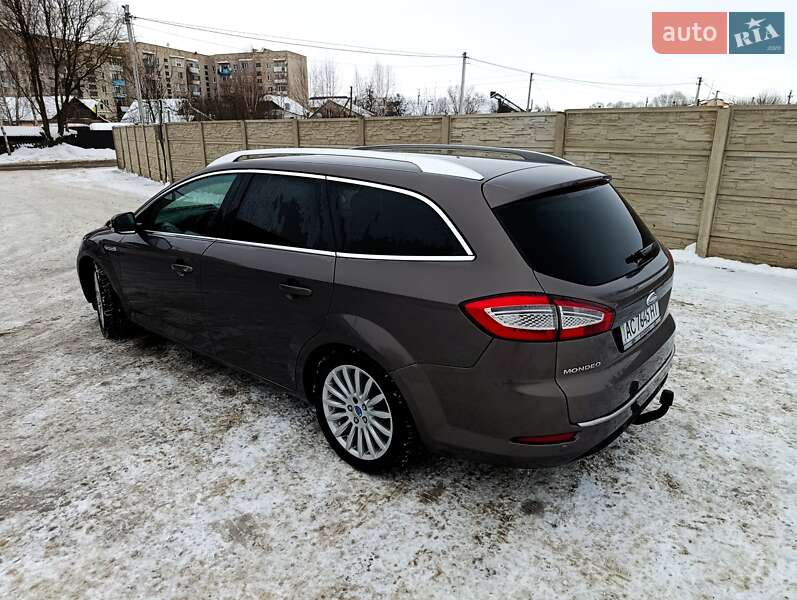 Универсал Ford Mondeo 2011 в Луцке