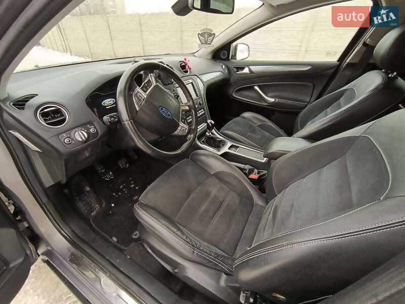 Универсал Ford Mondeo 2011 в Луцке