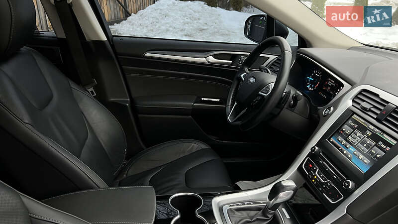 Седан Ford Mondeo 2016 в Львові фото 36 Седан Ford Mondeo 2016 в Львові