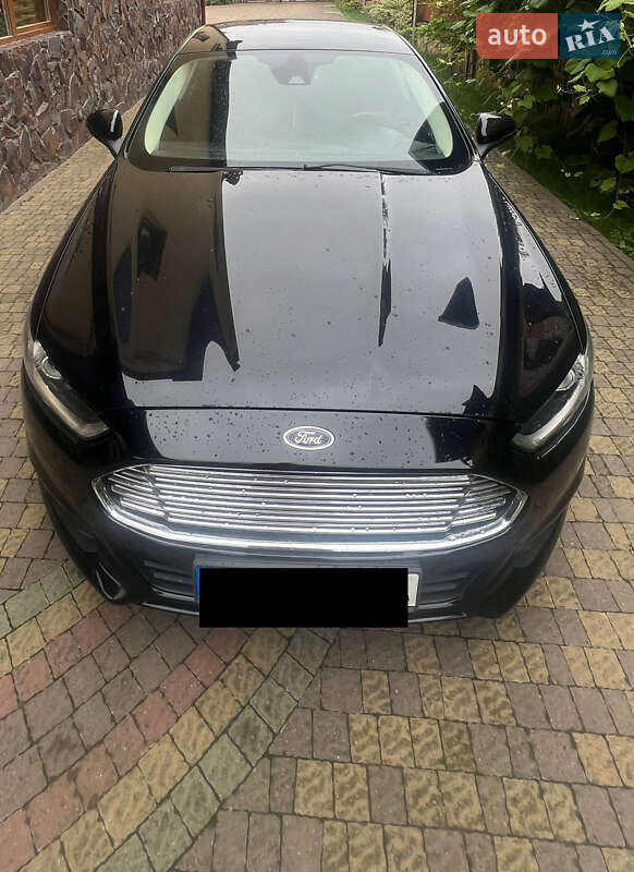 Ліфтбек Ford Mondeo 2015 в Стрию