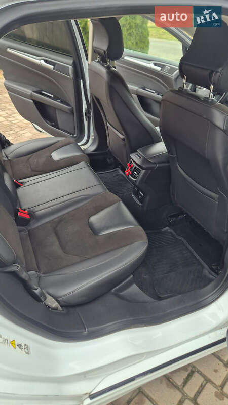 Лифтбек Ford Mondeo 2015 в Владимире