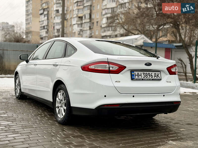 Лифтбек Ford Mondeo 2017 в Одессе