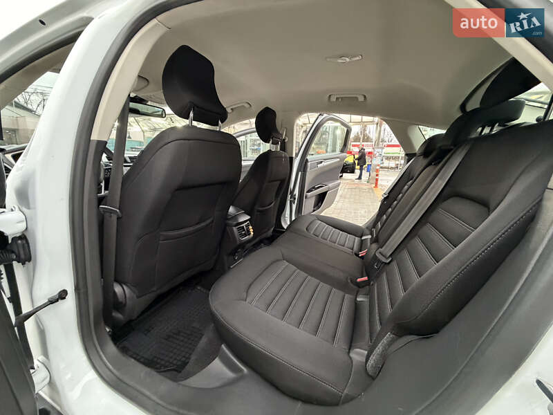 Лифтбек Ford Mondeo 2017 в Одессе