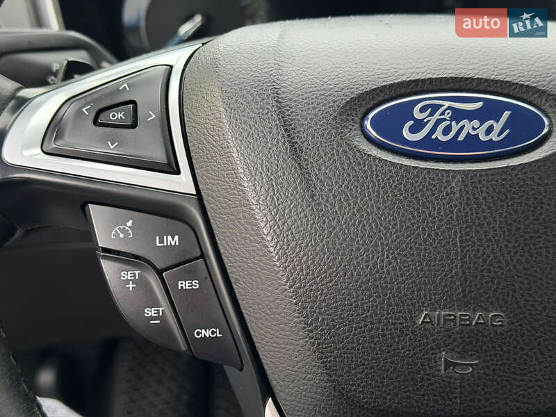 Лифтбек Ford Mondeo 2017 в Одессе