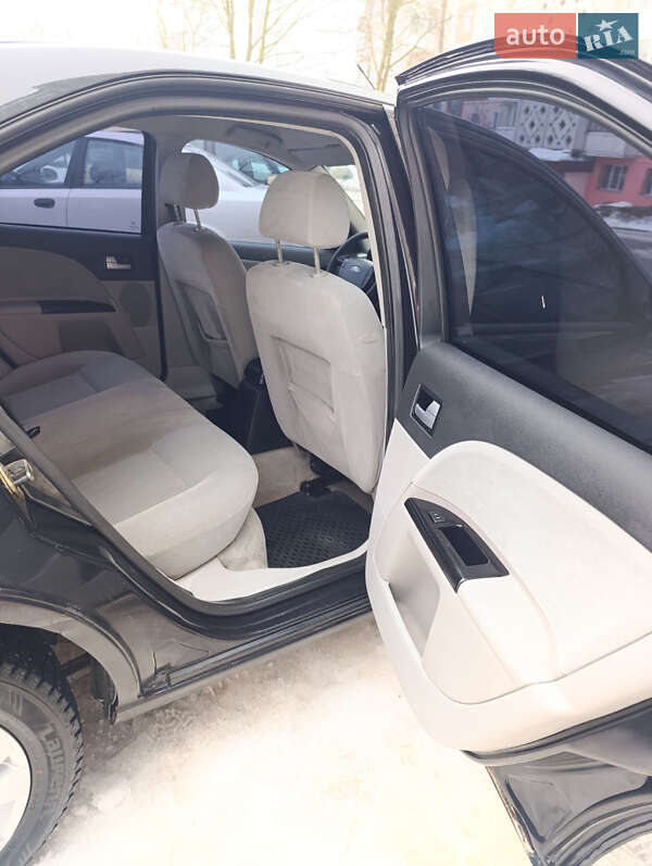 Лифтбек Ford Mondeo 2002 в Тернополе