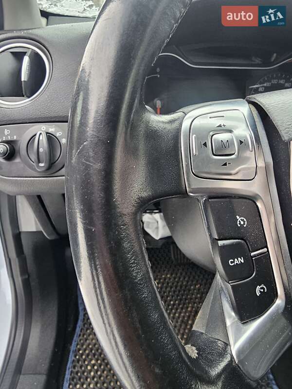 Універсал Ford Mondeo 2014 в Києві