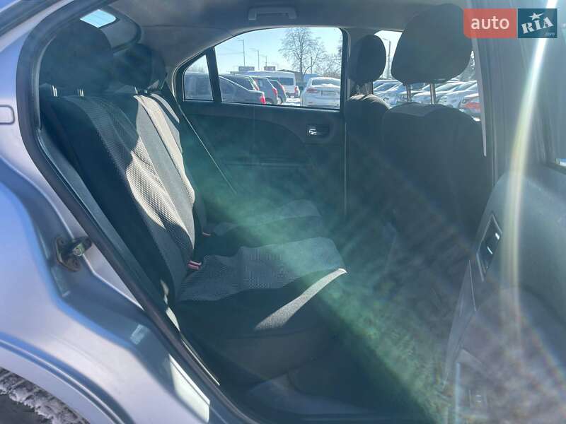 Ліфтбек Ford Mondeo 2006 в Києві