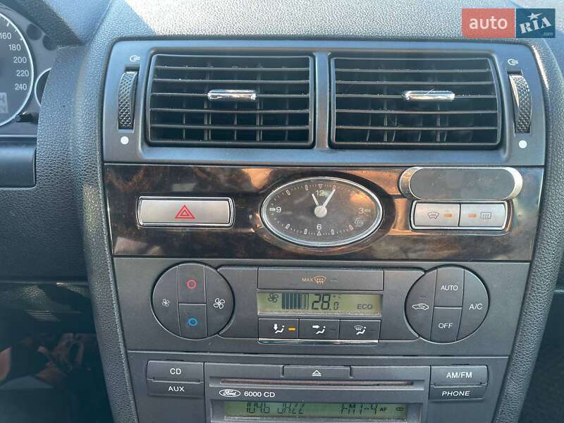 Ліфтбек Ford Mondeo 2006 в Києві