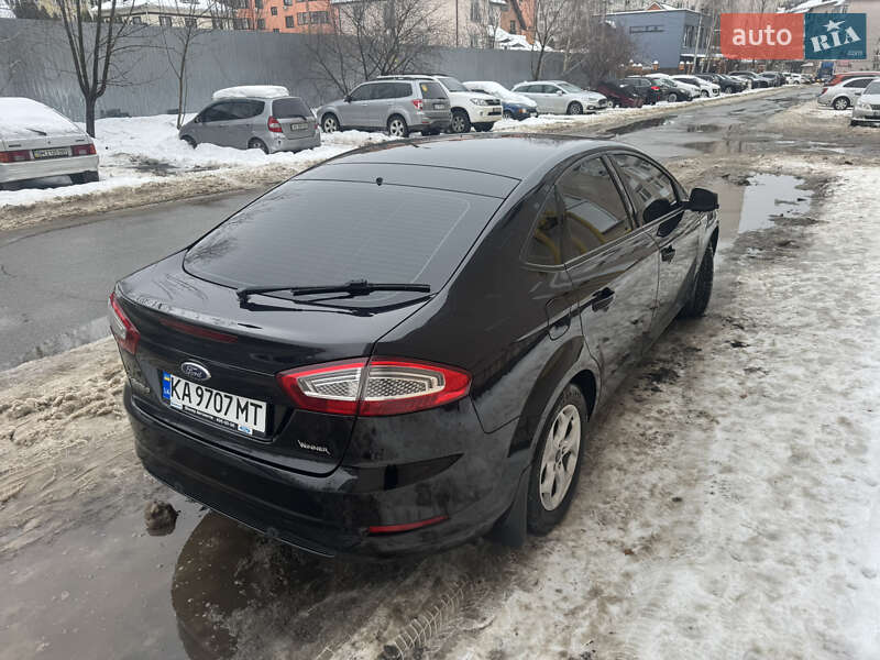 Лифтбек Ford Mondeo 2013 в Софиевской Борщаговке фото 4 Лифтбек Ford Mondeo 2013 в Софиевской Борщаговке