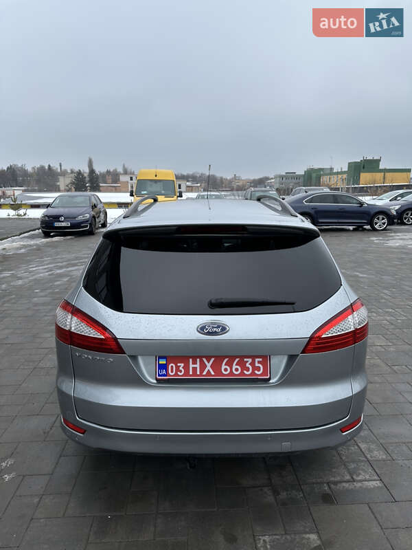 Универсал Ford Mondeo 2010 в Ровно
