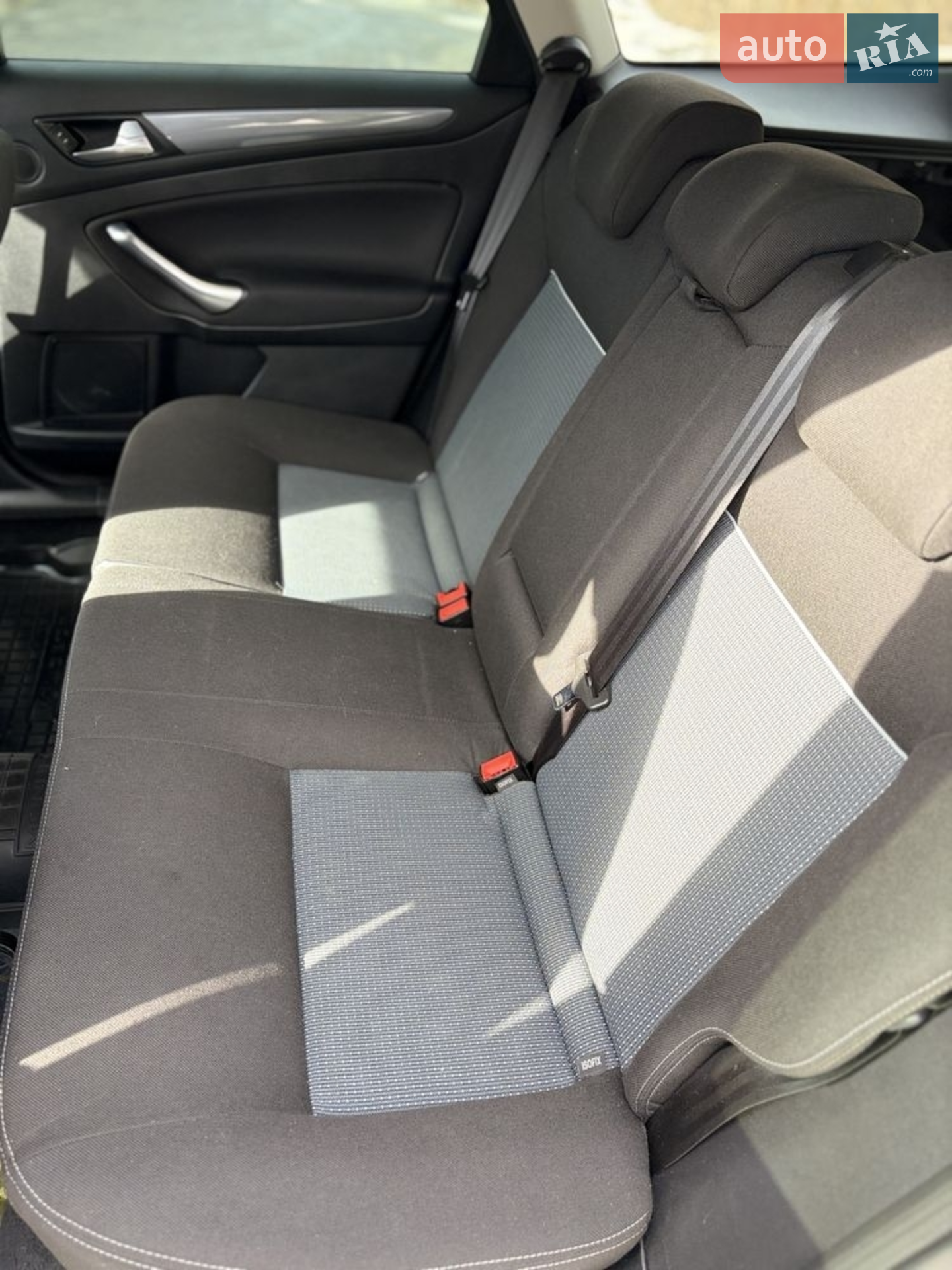 2011 Ford Mondeo - мініатюра 18