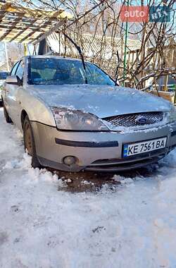 Ліфтбек Ford Mondeo 2001 в Петриківці