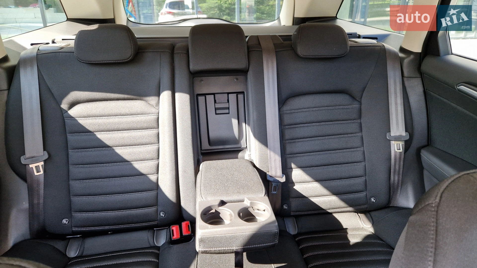 2018 Ford Mondeo - мініатюра 51