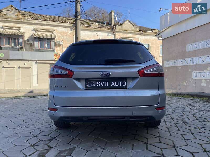 Універсал Ford Mondeo 2014 в Миколаєві