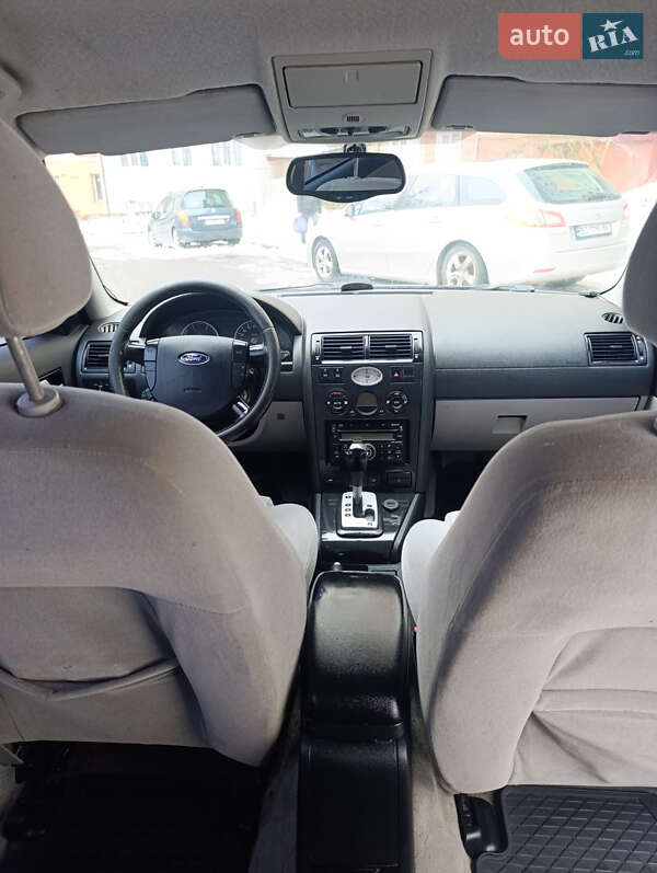 Ліфтбек Ford Mondeo 2002 в Тернополі