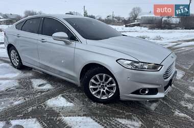 Лифтбек Ford Mondeo 2015 в Дунаевцах