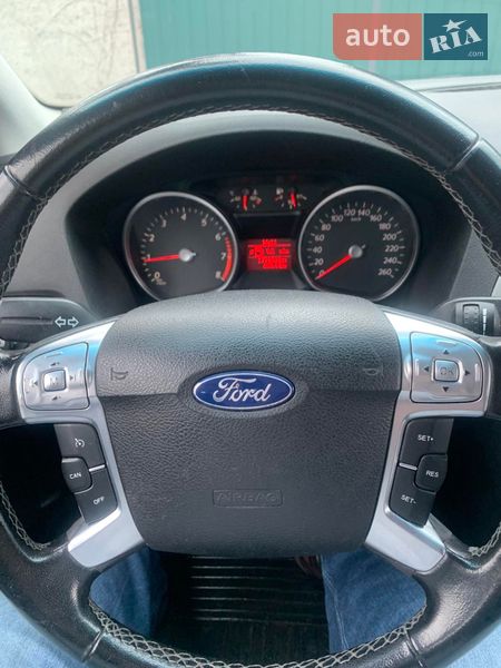 Седан Ford Mondeo 2010 в Києві