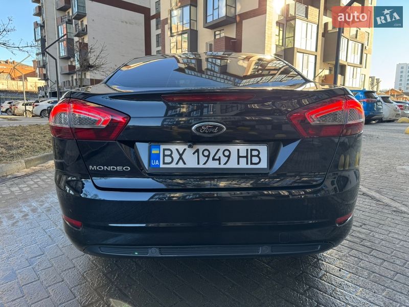 Седан Ford Mondeo 2011 в Хмельницком