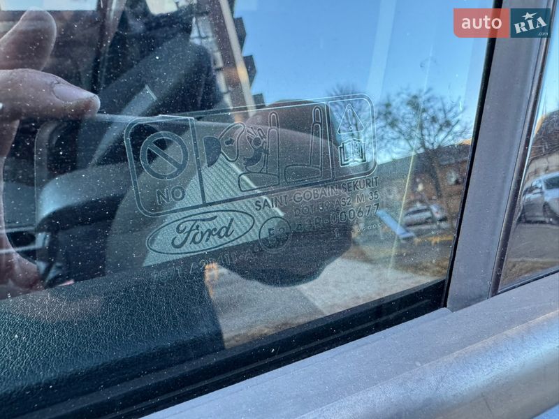 Седан Ford Mondeo 2011 в Хмельницком