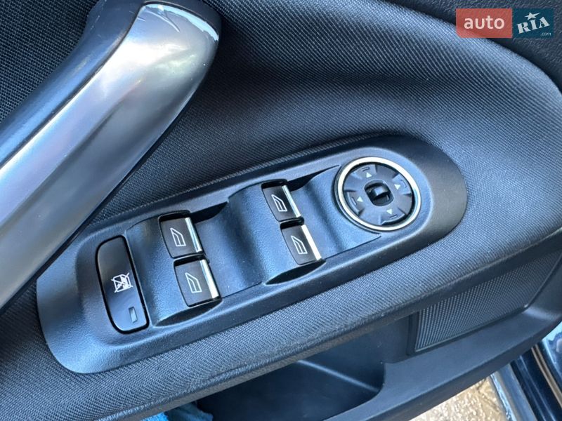 Седан Ford Mondeo 2011 в Хмельницком