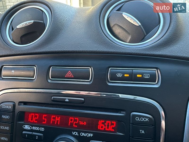 Седан Ford Mondeo 2011 в Хмельницком