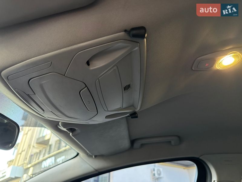 Седан Ford Mondeo 2011 в Хмельницком