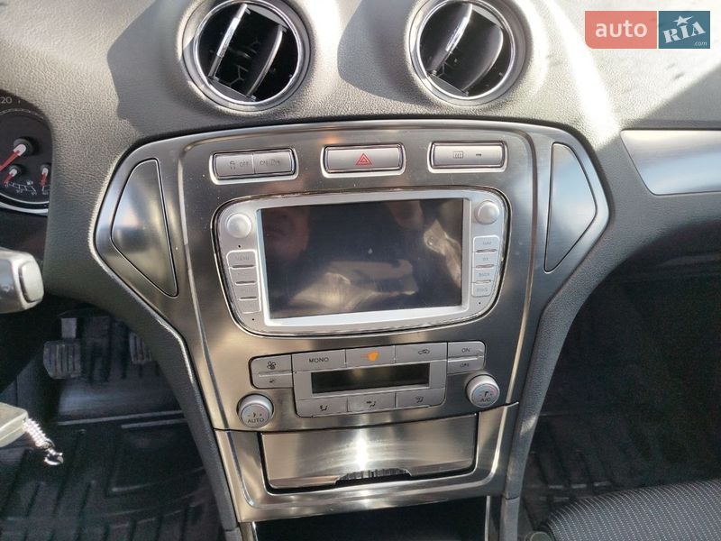 Лифтбек Ford Mondeo 2008 в Запорожье